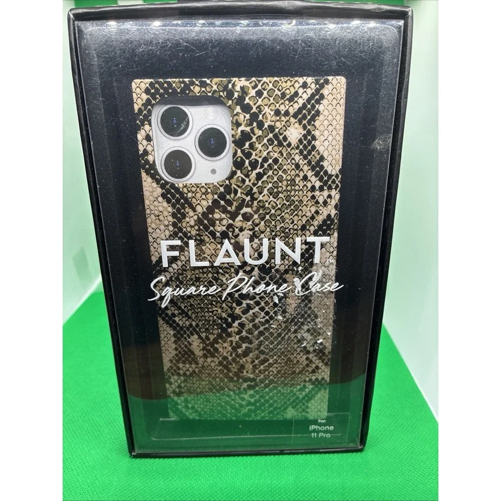 FLAUNT NEW OEM Square Magsafe Case for iPhone 11 Pro Max  Snake Skin BRAND NEW